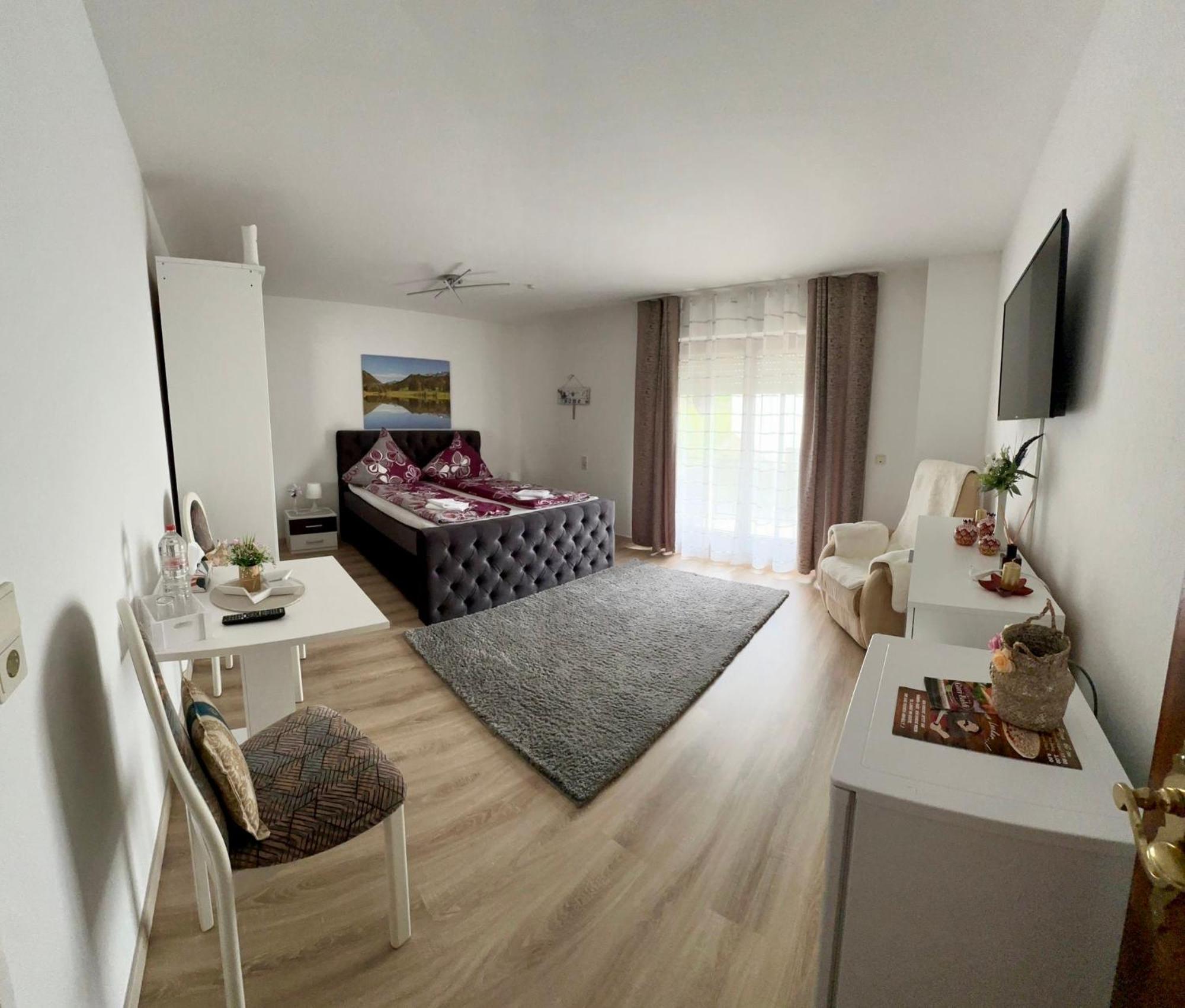 Haus Am Burghain Naumburg  Eksteriør billede
